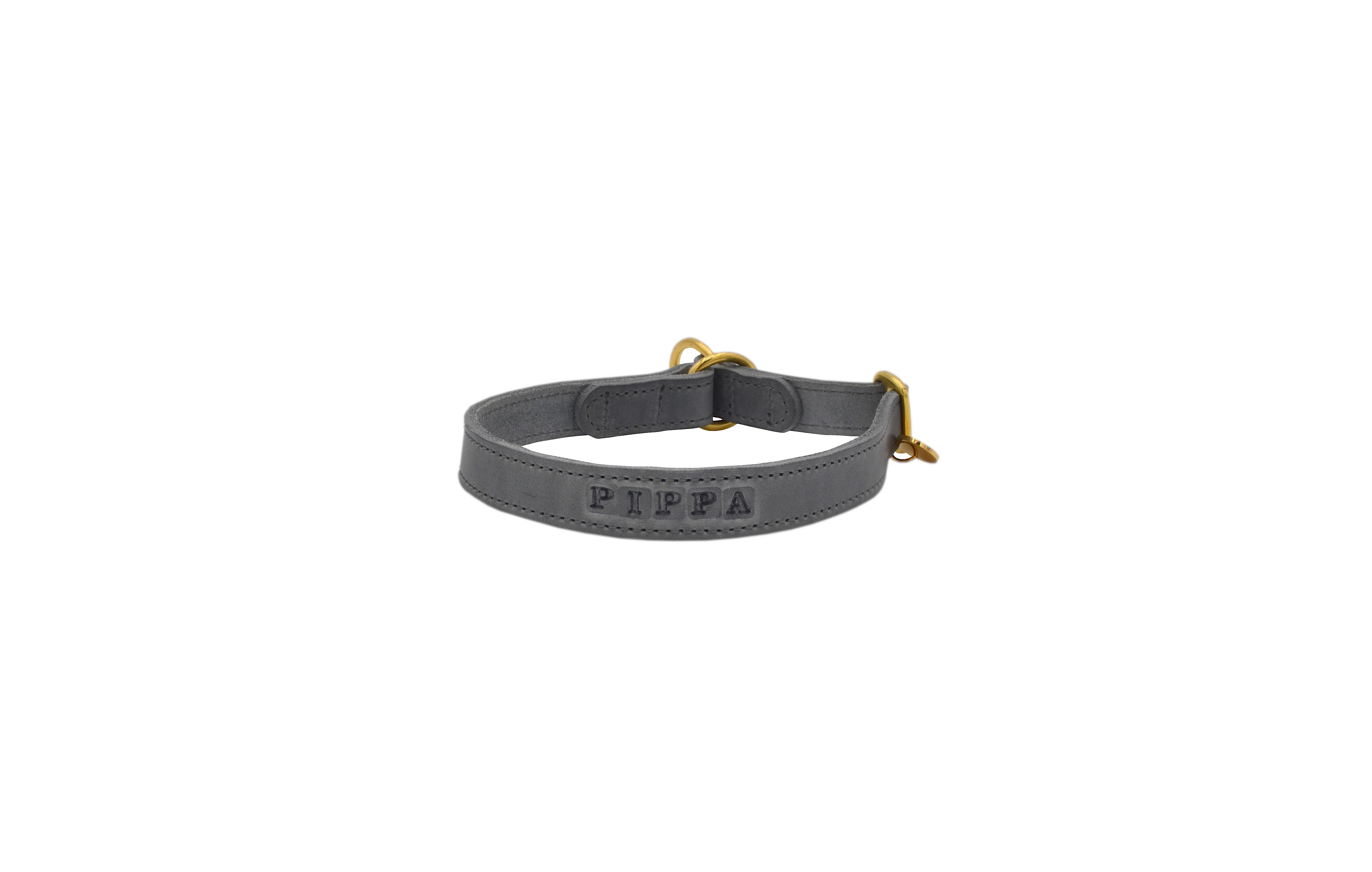 Classic greased leather pull stop collar